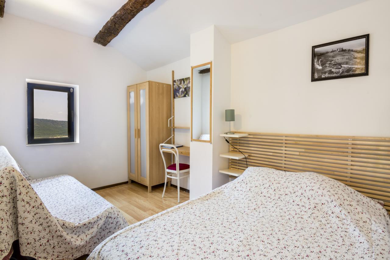 Chambre D'Hotes - Ferme De Chanteraine Aiguines Exterior foto